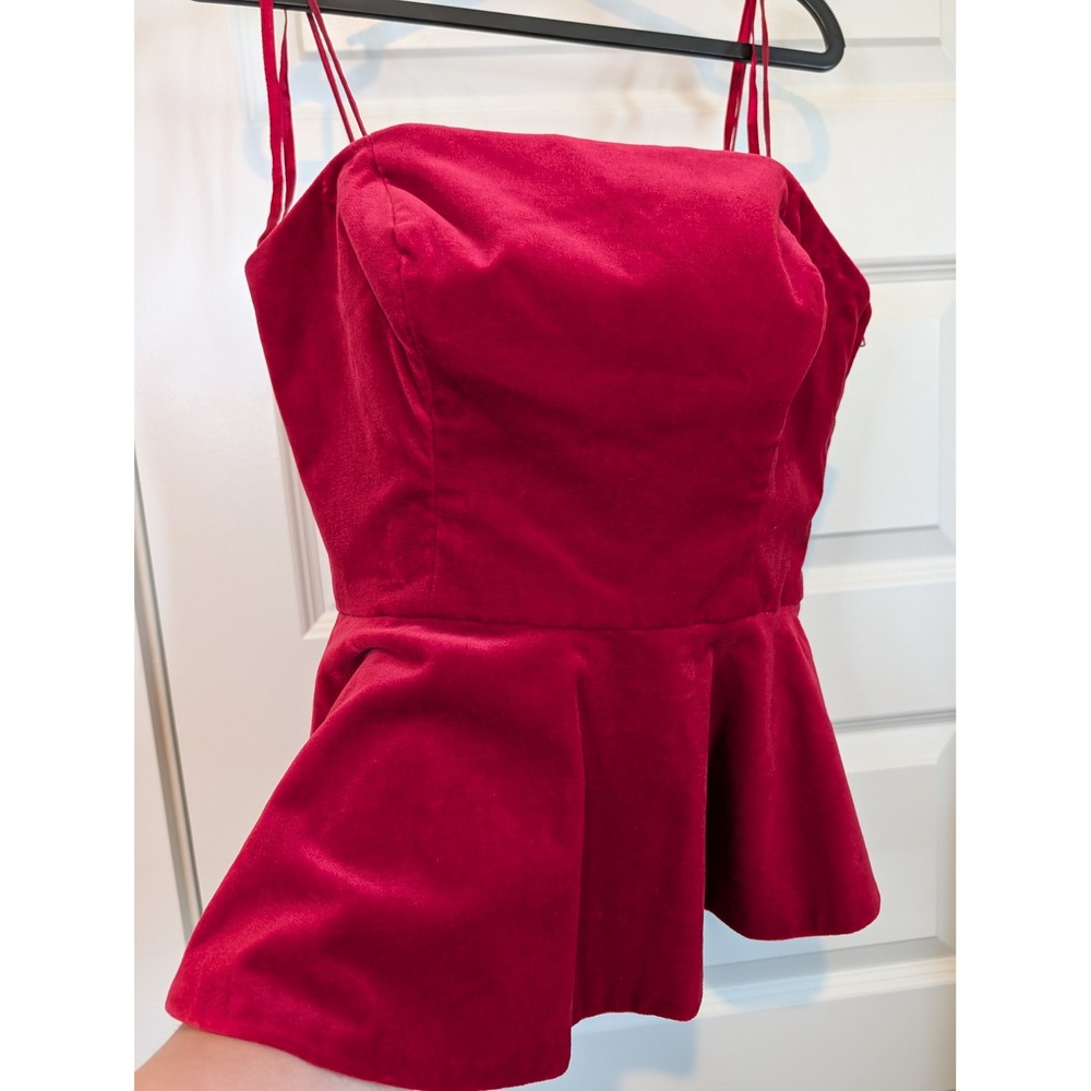Worth New York Red Velvet‎ Peplum Top